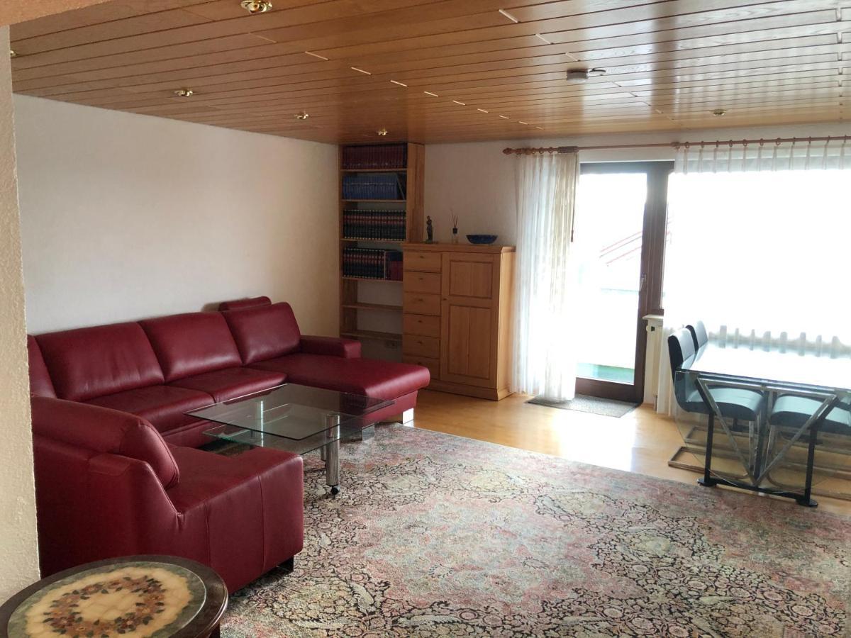 Wohnung Fuer 4 Personen, 2 Schlafzimmer, 2 Parkplaetze, Wlan كونستانز المظهر الخارجي الصورة