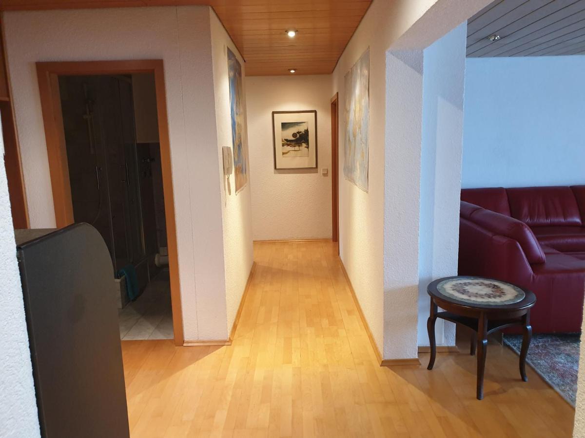 Wohnung Fuer 4 Personen, 2 Schlafzimmer, 2 Parkplaetze, Wlan كونستانز المظهر الخارجي الصورة